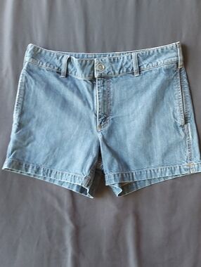 GAP Light Blue Denim Women's Shorts